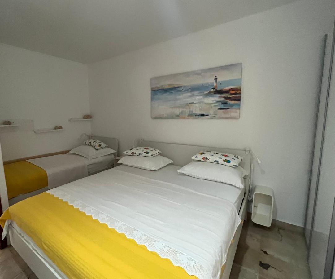 Apartment Get Supetar Extérieur photo