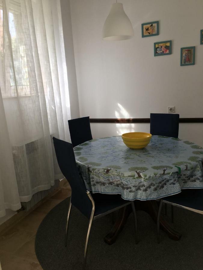 Apartment Get Supetar Extérieur photo